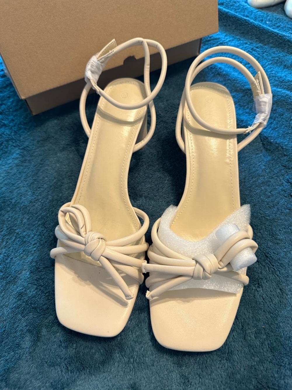 Women's Cream Knotted Strappy Sandals